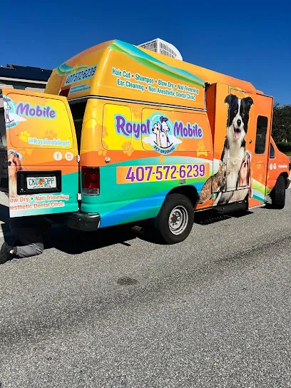 Royal Mobile Pet Grooming — photo from their website