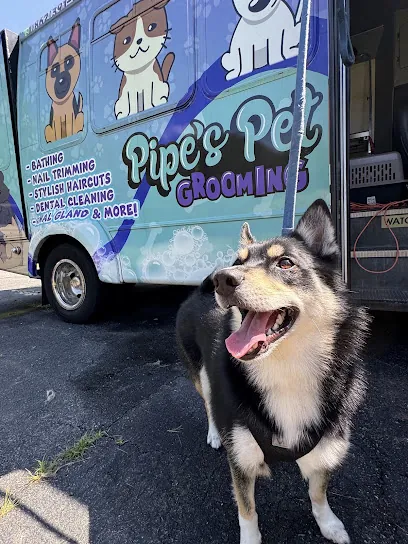 Pipe's Pet Grooming Mobile — photo from their website