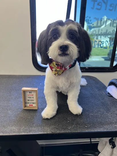 The Pet Parlor Mobile — photo from their website