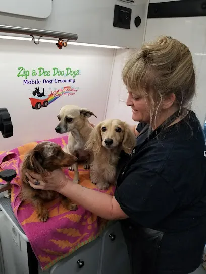 Zip A Dee Doo Dogs Mobile Dog Grooming — photo from their website