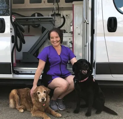 A Token Of Love Mobile Pet Salon — photo from their website