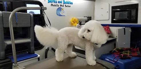 Barks and Bubbles Mobile Pet Salon — photo from their website