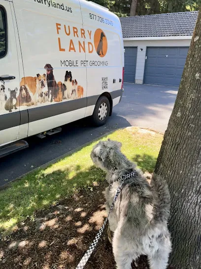 Furry Land Mobile Pet Grooming Portland — photo from their website