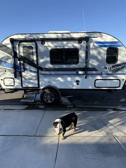 Tori’s mobile groomz — photo from their website