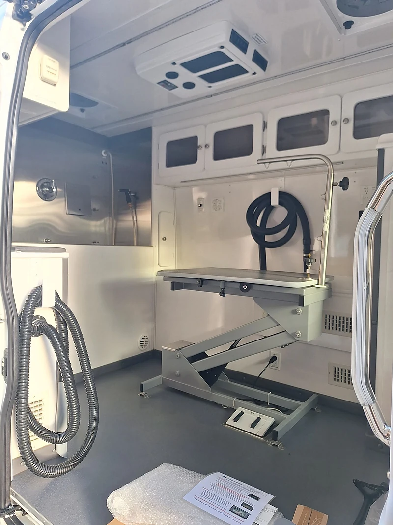 Bubbles & Bows Mobile Dog Grooming — photo from their website